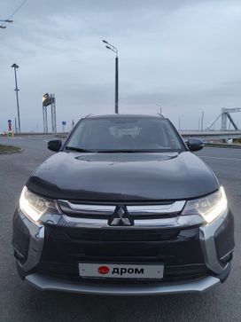 SUV   Mitsubishi Outlander 2018 , 2200000 , 