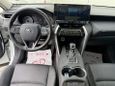 SUV   Toyota Harrier 2022 , 2050000 , 