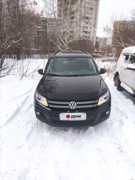 SUV   Volkswagen Tiguan 2011 , 1349000 , 