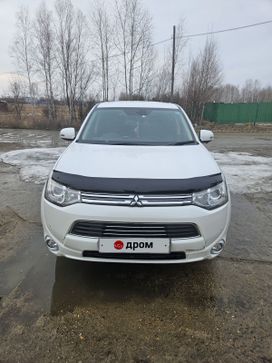 SUV   Mitsubishi Outlander 2013 , 1380000 , 