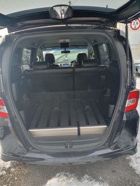    Honda Freed Spike 2011 , 1300000 , 