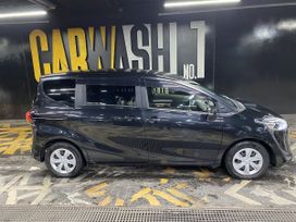    Toyota Sienta 2019 , 1950000 , 