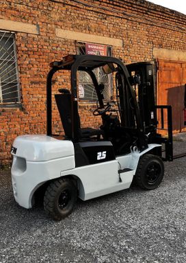   TFN CPQYD25-XRW21 2011 , 820000 , 