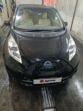  Nissan Leaf 2011 , 305000 , 