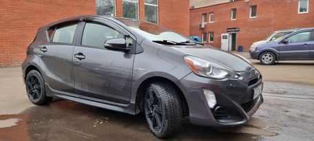  Toyota Prius C 2017 , 1350000 , 