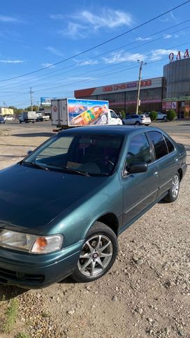  Nissan Sunny 2000 , 300000 , 