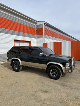 SUV   Nissan Terrano 1994 , 820000 , 