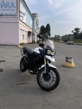  Triumph Tiger 800 2011 , 750000 , 