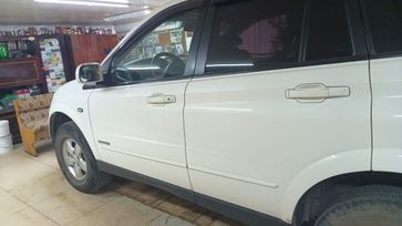 SUV   SsangYong Kyron 2011 , 850000 , 
