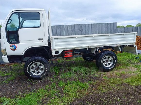   Nissan Atlas 1990 , 2100000 , 