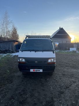    Toyota Hiace 2001 , 1250000 , 