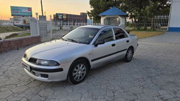  Mitsubishi Carisma 2003 , 360000 , 