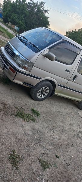    Toyota Hiace 1985 , 830000 , 