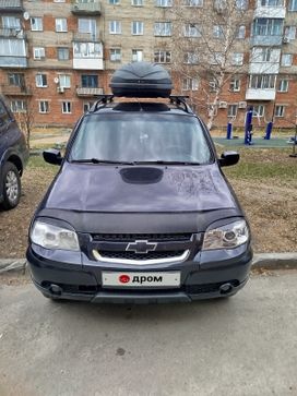 SUV   Chevrolet Niva 2010 , 500000 , 
