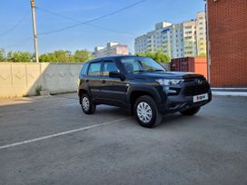 SUV      2023 , 970000 , 