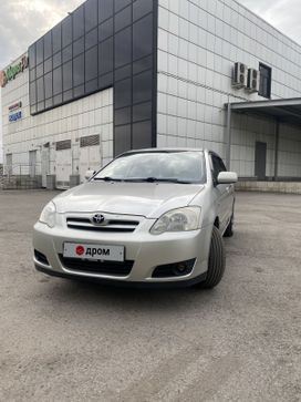 Хэтчбек Toyota Corolla 2005 года, 790000 рублей, Новокузнецк