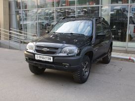 SUV   Chevrolet Niva 2018 , 755000 , 