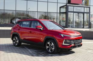 SUV    3 2023 , 3500000 , 