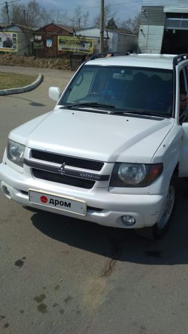 SUV   Mitsubishi Pajero iO 2000 , 400000 , 