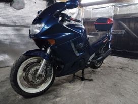-  Honda CBR 1000F Hurricane 1998 , 260000 , 