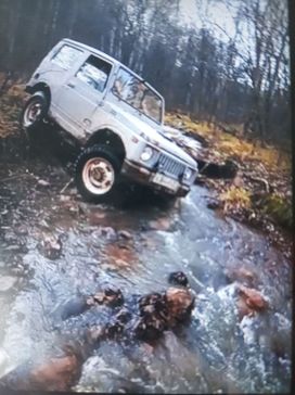  3  Suzuki Jimny 1981 , 395000 , 