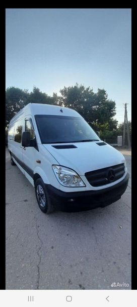    Mercedes-Benz Mercedes 2010 , 2000000 , 