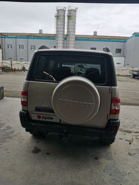SUV     2013 , 680000 , 
