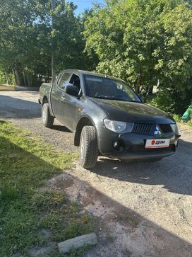  Mitsubishi L200 2008 , 830000 ,  