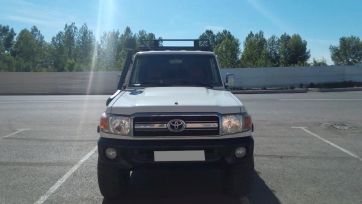 SUV   Toyota Land Cruiser 2007 , 1850000 , 