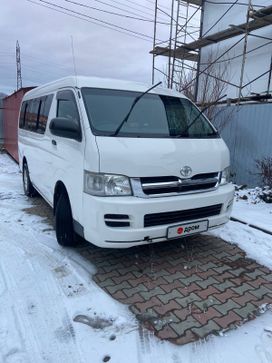    Toyota Hiace 2006 , 2000000 , -