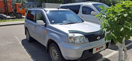 SUV   Nissan X-Trail 2000 , 650000 , 