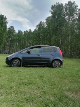  Mitsubishi Colt 2004 , 400000 , 