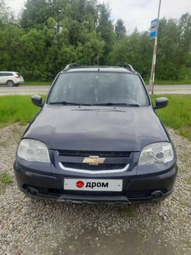 SUV   Chevrolet Niva 2013 , 600000 , 
