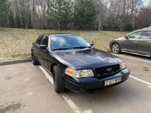  Crown Victoria