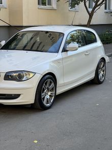  1-Series 2011