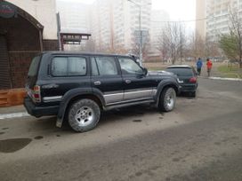 SUV   Toyota Land Cruiser 1993 , 1000000 , 