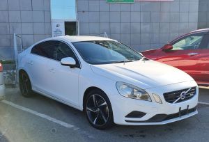  Volvo S60 2012 , 980000 , 