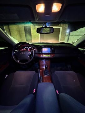  Toyota Camry 2004 , 600000 , 