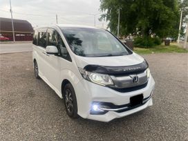    Honda Stepwgn 2016 , 1735000 , 