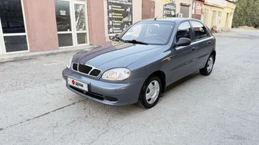    2010 , 380000 , 