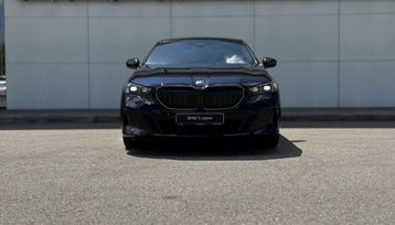  BMW 5-Series 2024 , 7700000 , --