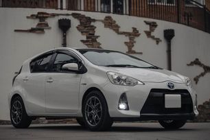  Toyota Aqua, 2013
