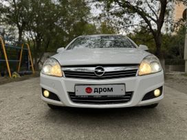  Opel Astra 2012 , 897000 , 