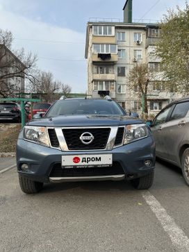 SUV   Nissan Terrano 2015 , 1000000 , 