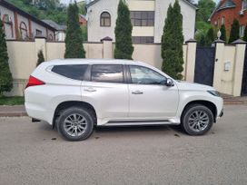 SUV   Mitsubishi Pajero Sport 2017 , 2500000 , 
