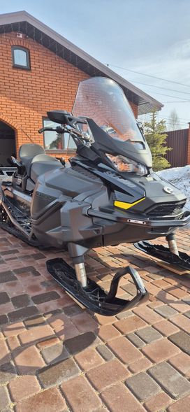   BRP Ski-Doo Skandic SWT 2024 , 2150000 , 