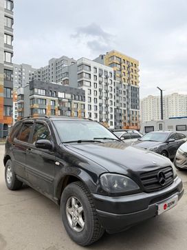  M-Class, 2001
