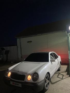  Mercedes-Benz E-Class 1998 , 195000 , 