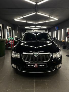  Skoda Superb 2009 , 900000 , 
