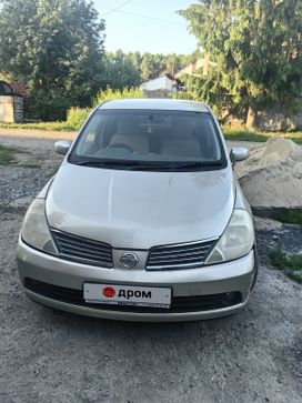  Nissan Tiida Latio 2005 , 365000 , 